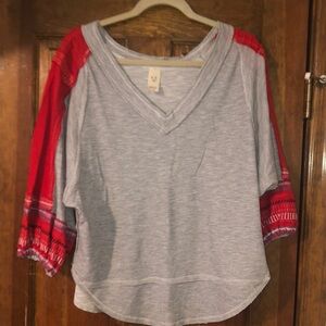 We The Free Shirt Grey thermal/red embroidered sleeves